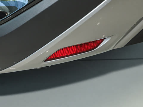 2026�� 350h ����������