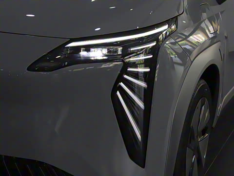 2025�� Plus 430 ������