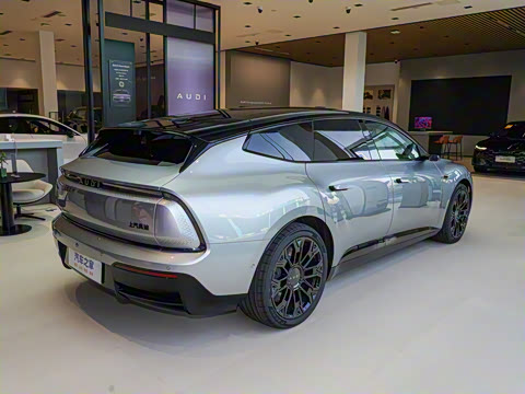 2026�� �ն�����quattro��