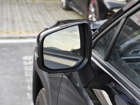 2026�� 2.0L ���ܵ��˫�� AIR