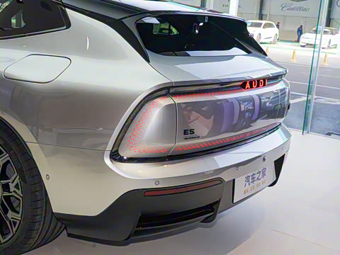 2026�� �ն�����quattro��