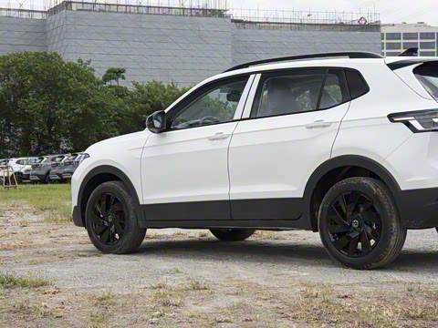 2026�� ���� 300TSI ������