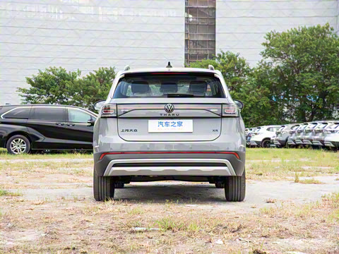 2026�� ���� 300TSI �����