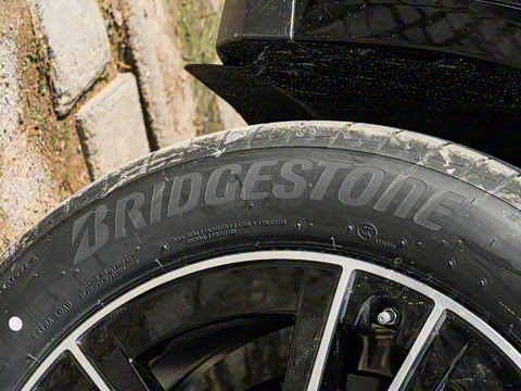 2026�� GLC 260 L 4MATIC ������