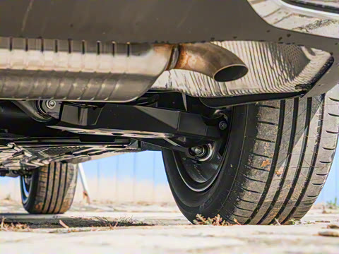 2026�� GLC 260 L 4MATIC ������