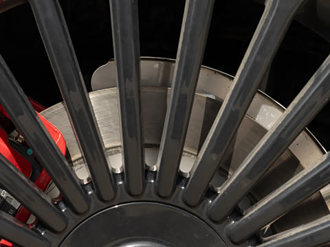 2025�� ���� Ultra��������