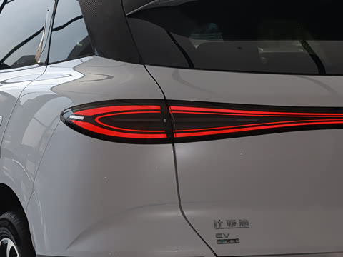 2026�� EV  605�캽��