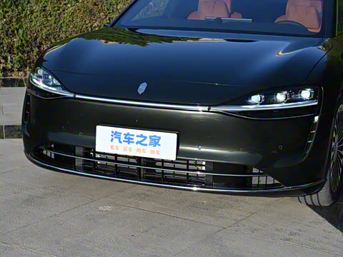 2025�� ���� Ultra��������