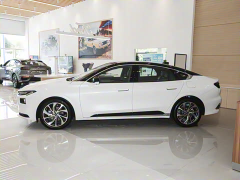 2025�� 2.0T EcoBoost ������