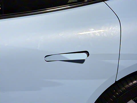 2025�� 750 ���������� Ultra