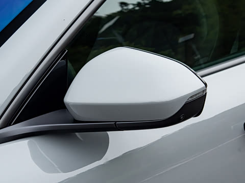 2026�� 100kWh Touring