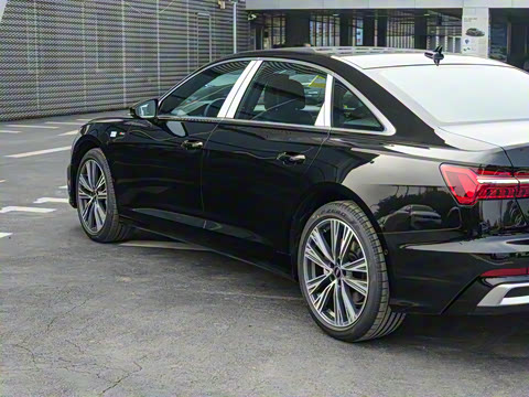 2026 45 TFSI quattro ѡ+