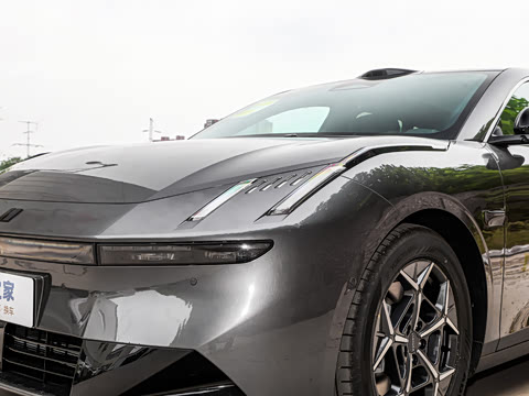 2025�� 120����Ultra