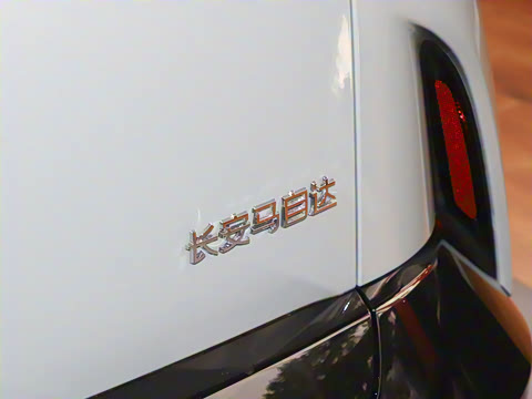 2025�� ����200 Pro