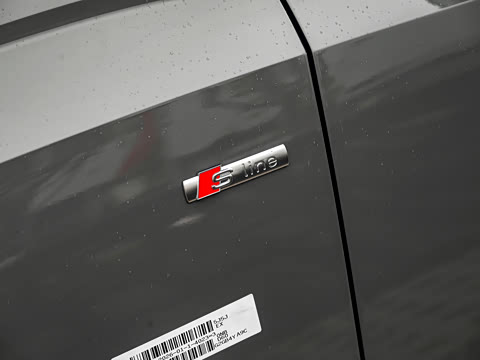 2026�� quattro 45�����ذ� 45TFSI quattro ʱ�ж�����