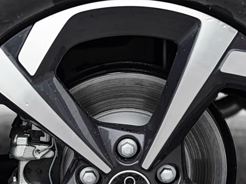 2026�� quattro 45�����ذ� 45TFSI quattro ʱ�ж�����