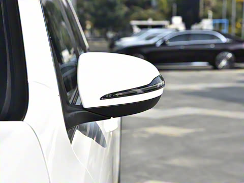 2026�� GLB 200 ������