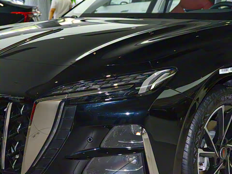 2025�� 2.0T ������