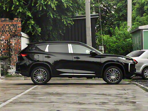 2025�� 300T ������ҹ��