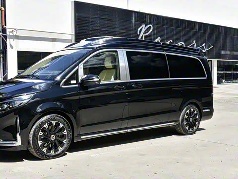 2025�� 2.0T ���ռ����