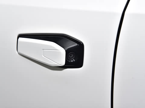 2026�� 550Max��ΪǬ��ADS SE��