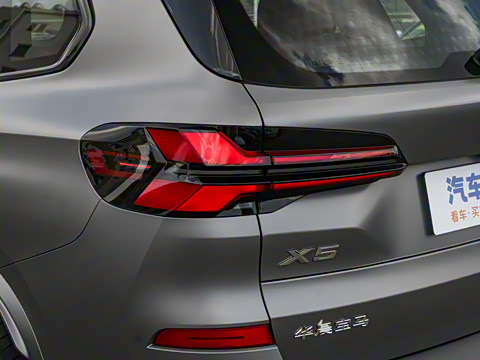 2025�� xDrive 40Li ������M�˶���ҹ��װ