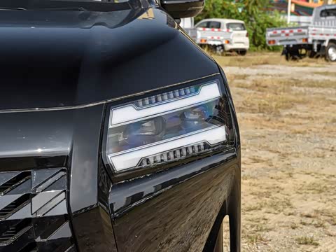 2025�� 1.5T CVT ��Ӣ��