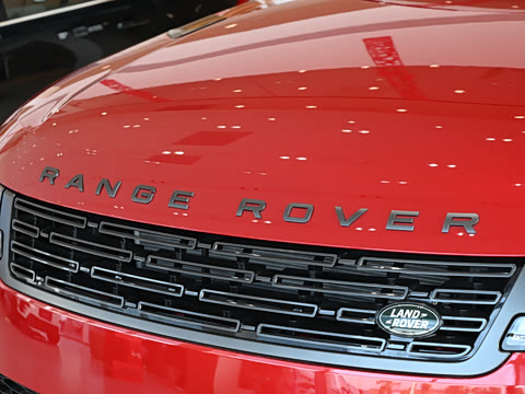 2025�� 400PS Dynamic SE