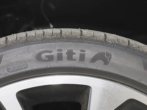 2026�� A3L Limousine 35TFSI �ɳ������� +������ѡ��