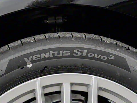 2026�� 525Li ������װ