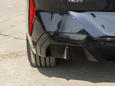 2026�� xDrive30L ������ M�˶���ҹ��װ