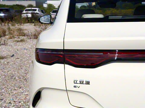 2025�� EV 545KM������