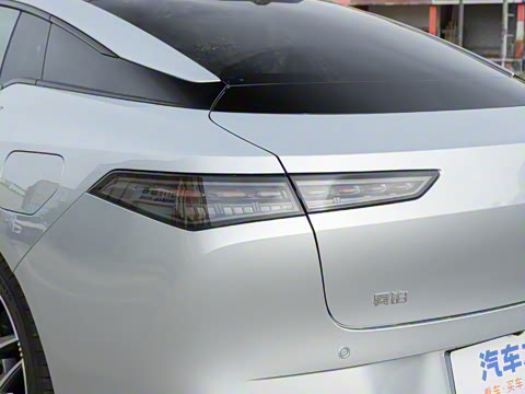 2025�� 630 Lite��