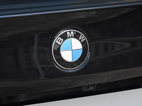 2026�� 525i M�˶���װ