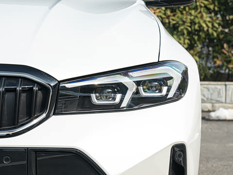 2026�� 330i M�˶���ҹ��װ