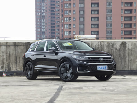 2026�� 3.0TSI �񾳰� �����˶���װ