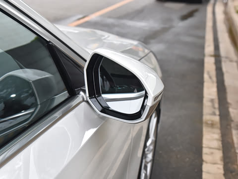 2026�� 525Li ������װ