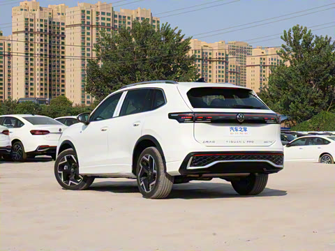 2026�� PRO 380TSI ���� R-Line �����