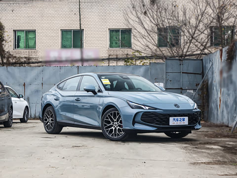 2026�� 2.0T 405 AT������