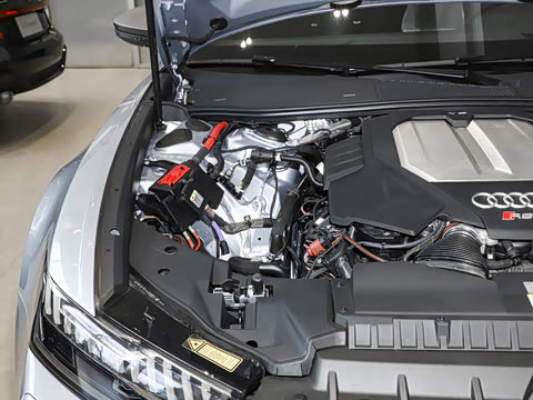 2025��  RS 6 4.0T Avant performance