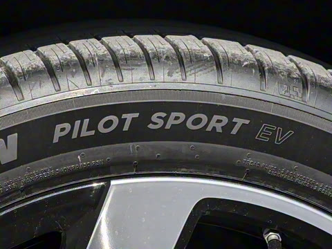 2026�� ���� 1550 Max �콢��