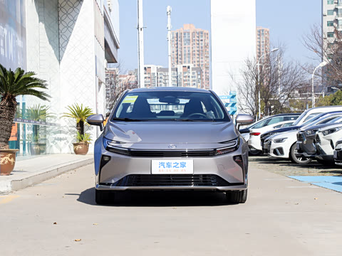 2026�� 1.8L ˫�� ��Ӣ��