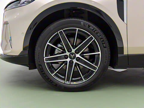 2025�� ����Ǭ����