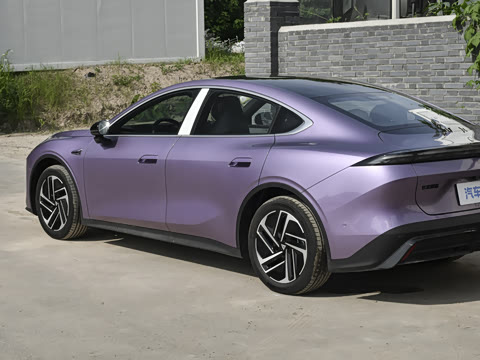 2026�� 560Max