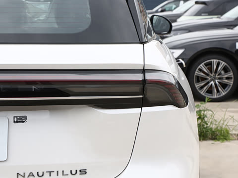 2025�� �Ŀ� 2.0T �������ݰ�