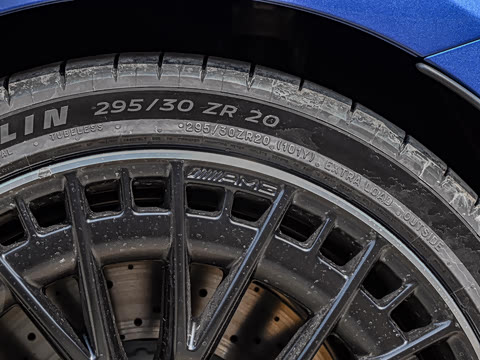 2026�� AMG CLE 53 4MATIC+ ������ܳ�