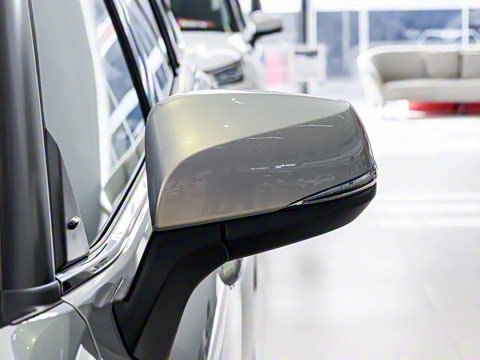 2026�� 2.5L���ܵ��˫������������ 7��