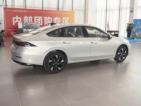 2026�� L 300TSI DSG ��Ӣ��