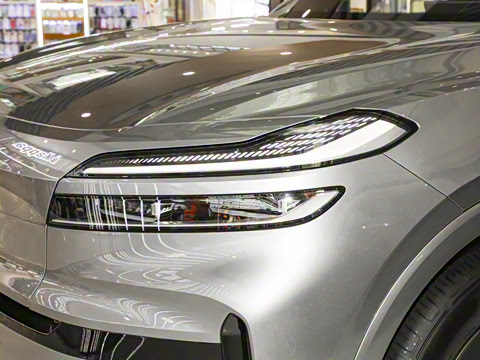 2025�� Pro ������