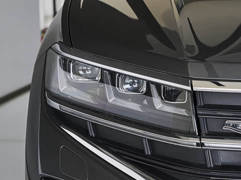 2026�� 3.0TSI �񾳰� �����˶���װ